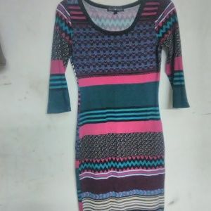 Quarter sleeve dress